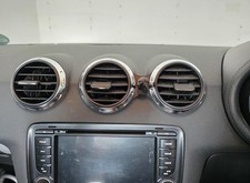 Audi TT/S/RS 8J MK2 Vent